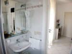 Doppelzimmer Badezimmer mit Dusche